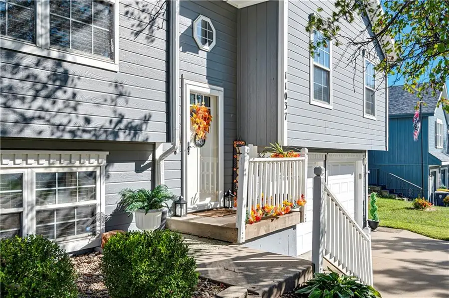 11037 N Lewis Avenue, Kansas City, MO 64157 - #3