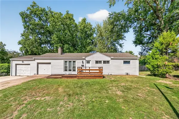 5609 N Lenox Avenue, Kansas City, MO 64151