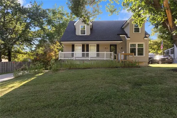 6902 Michael Lane, Pleasant Valley, MO 64068