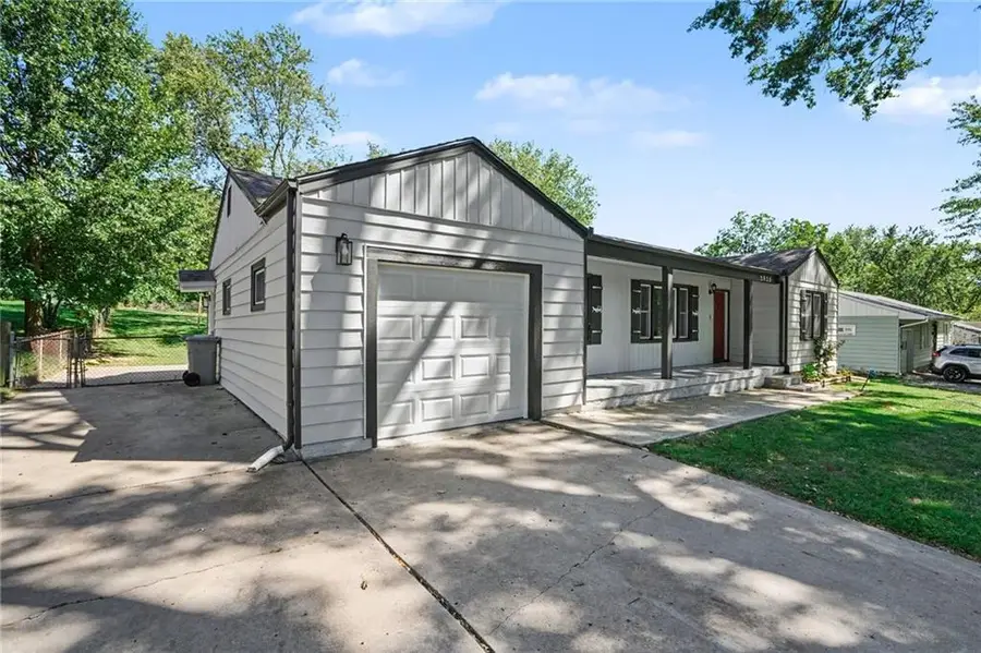 2825 N 76th Street, Kansas City, KS 66109 - #3