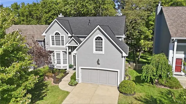 8018 W 122nd Terrace, Overland Park, KS 66213