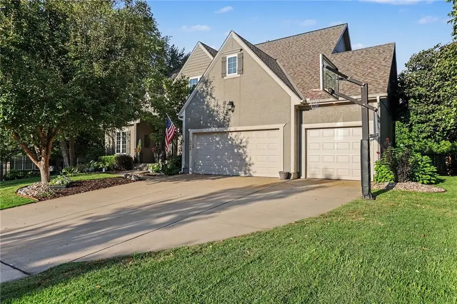 13820 Noland Street, Overland Park, KS 66221 - #3