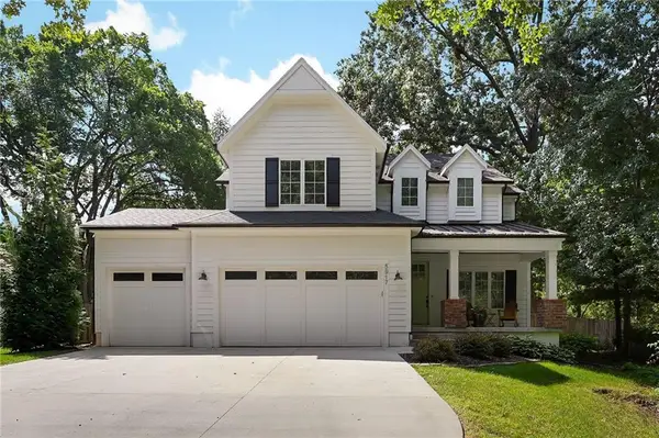 5917 W 61st Terrace, Mission, KS 66202