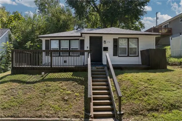 2718 Mary Street, St Joseph, MO 64507