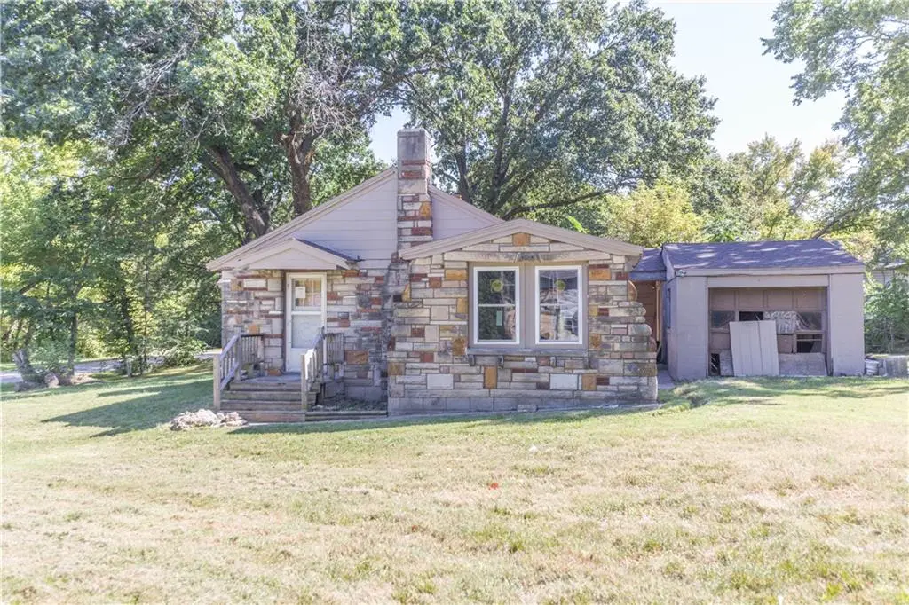 4415 August Lane, Kansas City, KS 66106 - #1