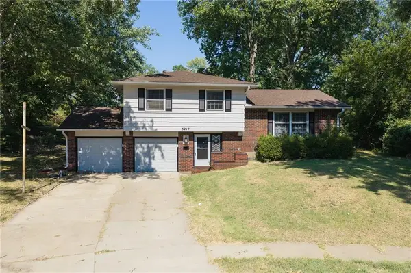 3217 Westwood Court, Topeka, KS 66614