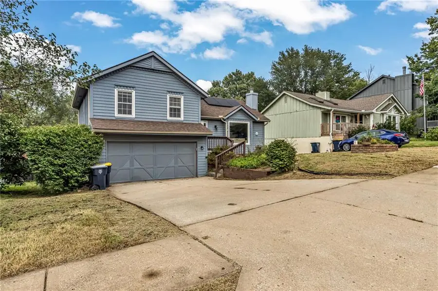 516 NW 80th Terrace, Kansas City, MO 64118 - #2