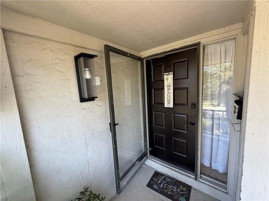 6705 N Overland Drive, Kansas City, MO 64151 - #2