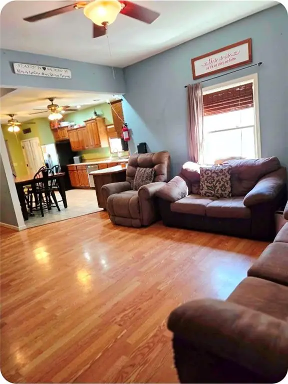 804 W 3rd Street, Pittsburg, KS 66762 - #2