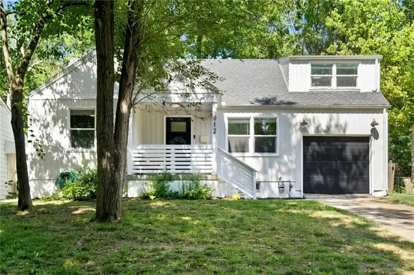 912 E 78th Street, Kansas City, MO 64131