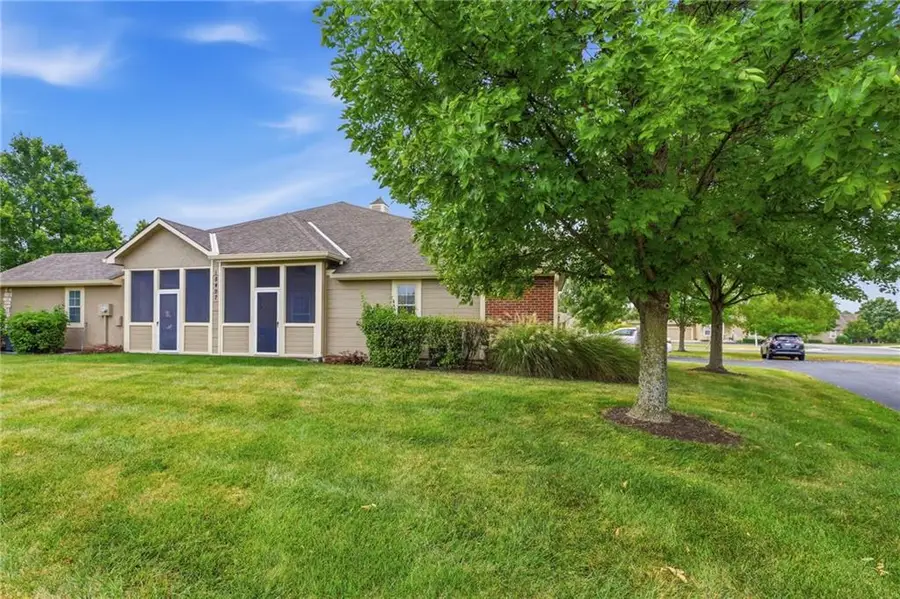 18497 W 156th Terrace #3601, Olathe, KS 66062 - #2