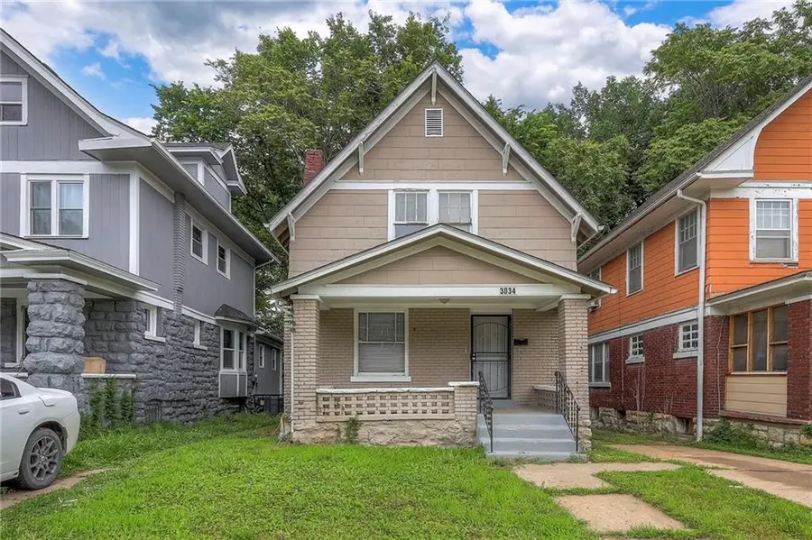 3034 E 32nd Street, Kansas City, MO 64128 - #2