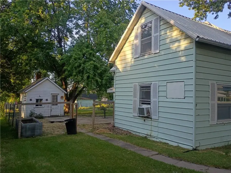 119 W 3rd Street, Stanberry, MO 64489 - #2