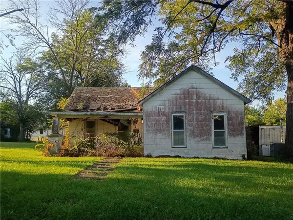 109 W 5th Street, Stanberry, MO 64489