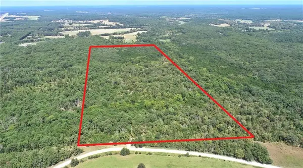 000 SE 500 Road, Collins, MO 64738