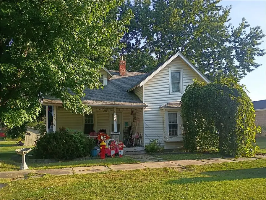 106 W 5th Street, Stanberry, MO 64489 - #2