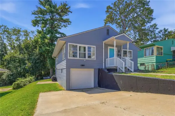 3157 Cleveland Avenue, Kansas City, KS 66104