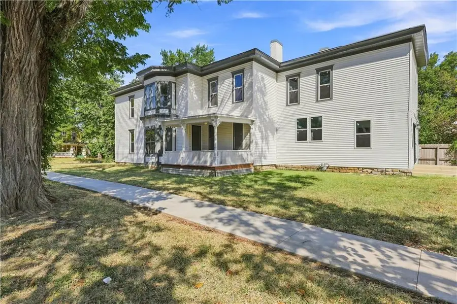 523 S Judson Street, Fort Scott, KS 66701 - #2