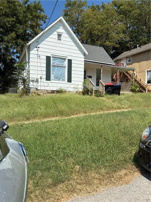 211 Ming Street, Warrensburg, MO 64093 - #3