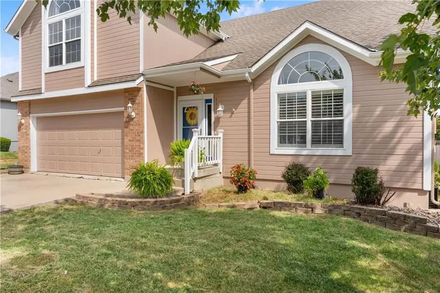 4413 SW Hillside Drive, Lees Summit, MO 64082 - #2