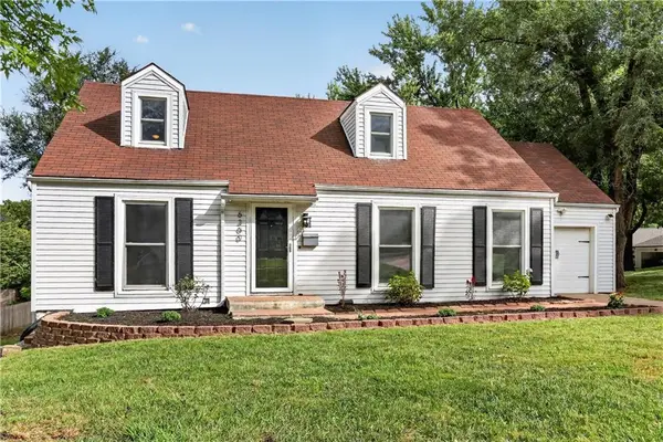 6300 W 80th Terrace, Overland Park, KS 66204