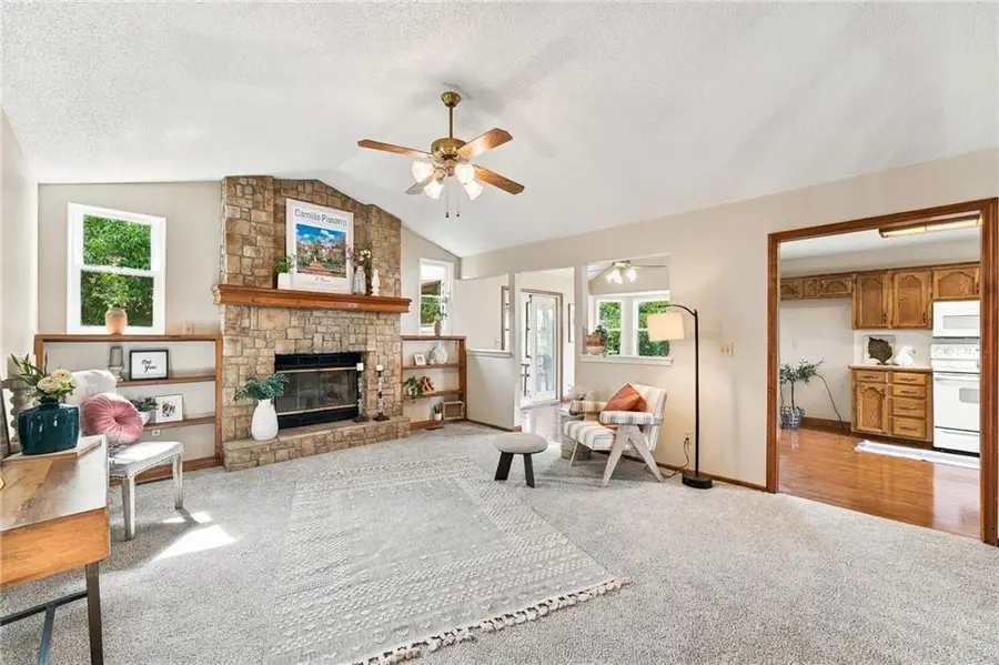 2109 SE 3rd Street, Lees Summit, MO 64063 - #3
