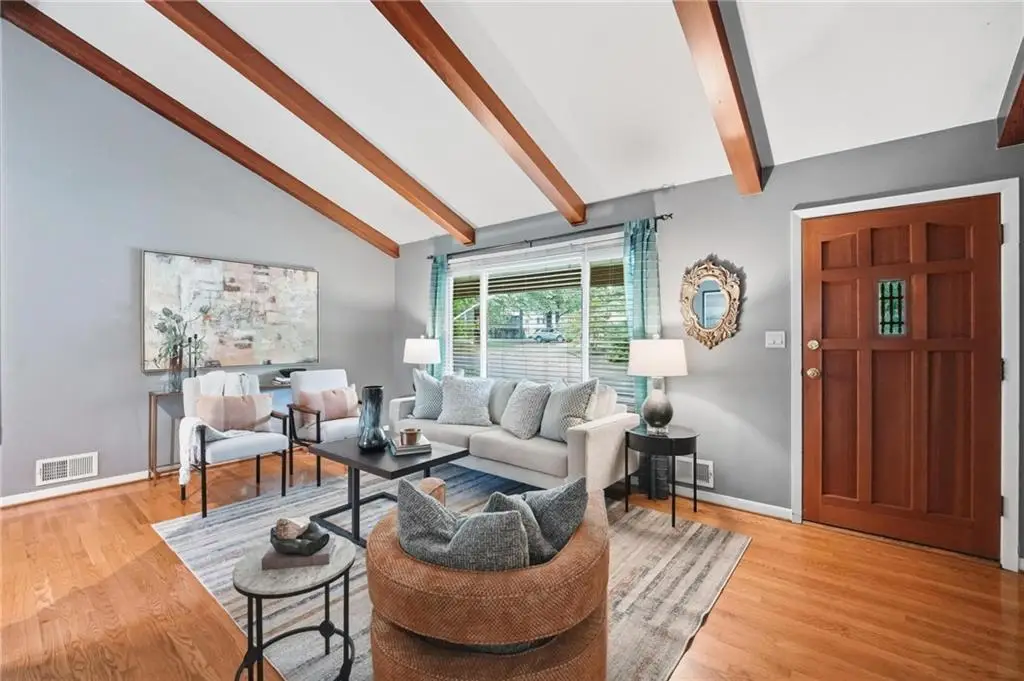 8133 W 93rd Street, Overland Park, KS 66212 - #1