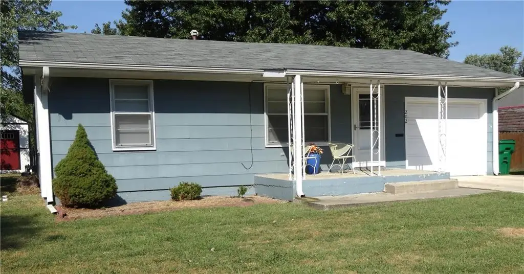 202 S Thompson Street, Butler, MO 64730 - #1