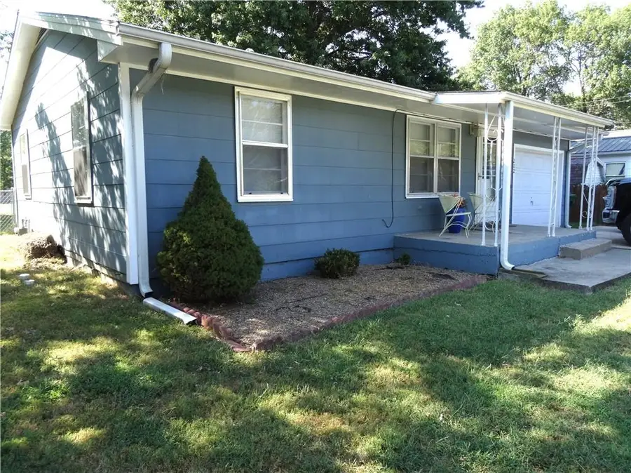 202 S Thompson Street, Butler, MO 64730 - #3