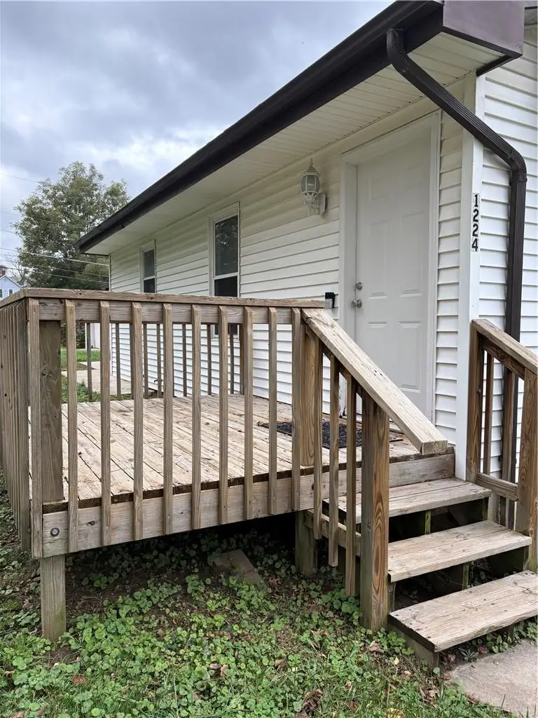 1224 Kingman Street, Leavenworth, KS 66048 - #3
