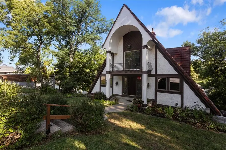 7616 NW Eastside Drive, Weatherby Lake, MO 64152 - #3