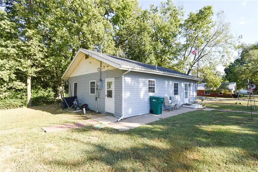 202 N 6th Street, Westmoreland, KS 66549 - #1