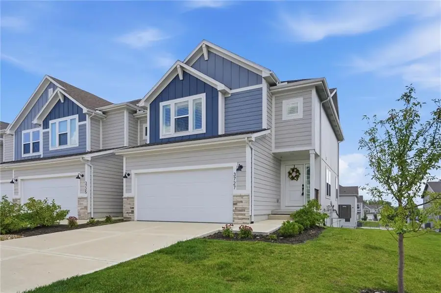 3727 SW Clayton Place, Lees Summit, MO 64082 - #3