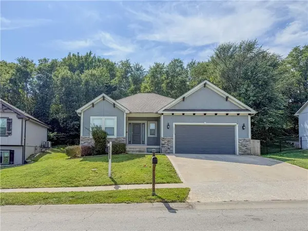 19557 E 14th North Street, Independence, MO 64056