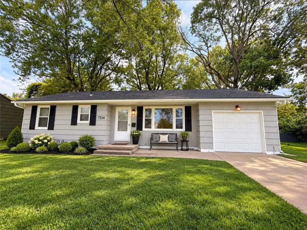 7514 Woodson Road, Raytown, MO 64138 - #1