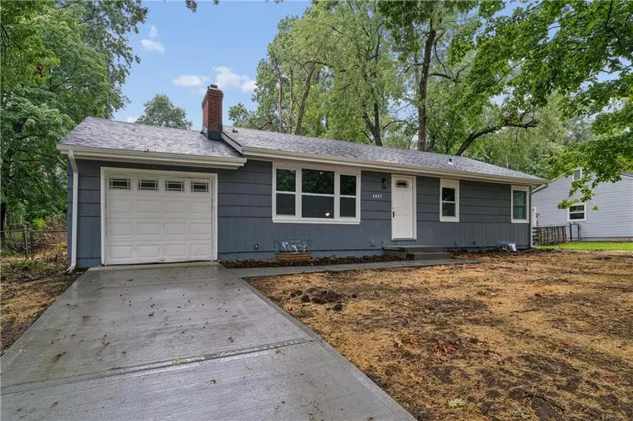 6809 W 72 Terrace, Overland Park, KS 66204 - #2
