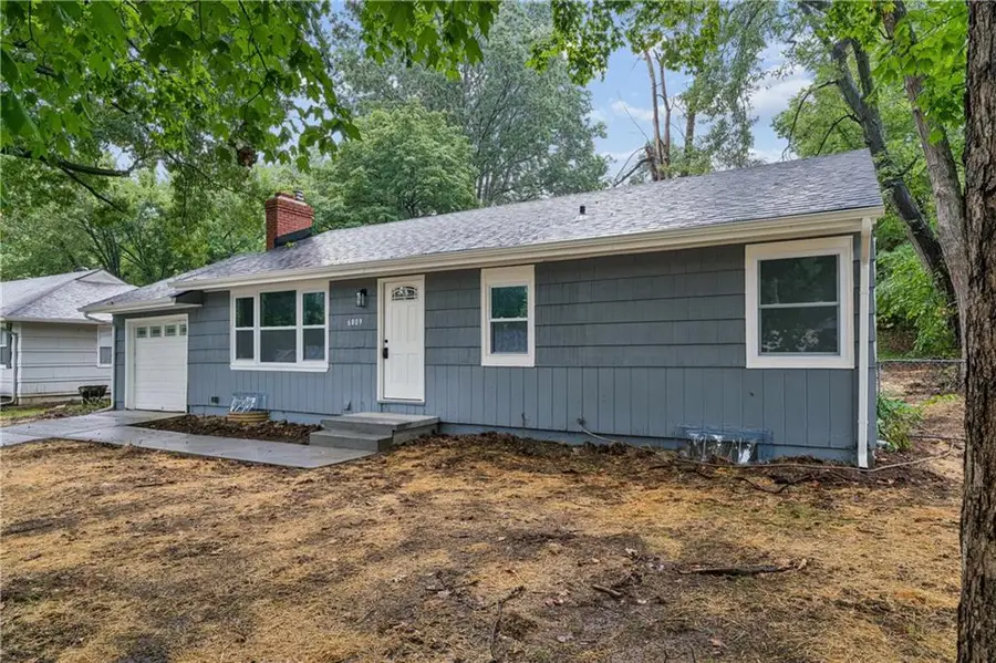 6809 W 72 Terrace, Overland Park, KS 66204 - #3