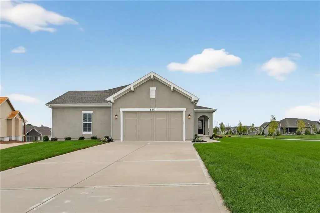8295 Brockway Street, Lenexa, KS 66220 - #1