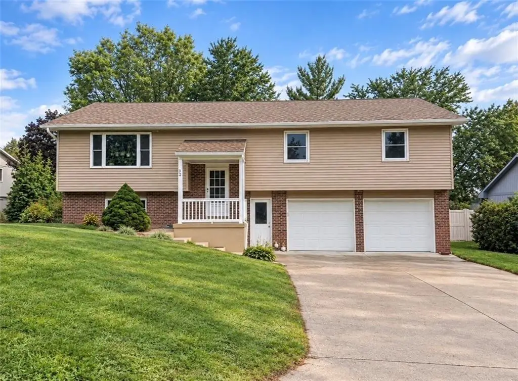 824 S Dunn Street, Maryville, MO 64468 - #1