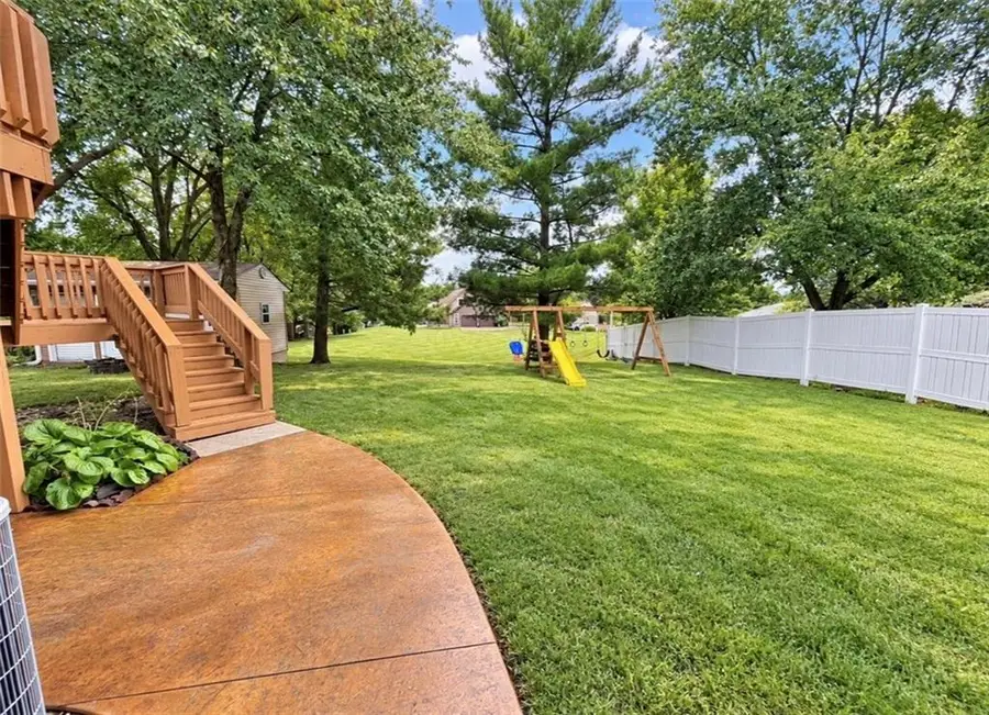 824 S Dunn Street, Maryville, MO 64468 - #3