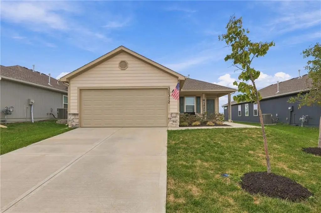 20312 W 193rd Lane, Spring Hill, KS 66083 - #1