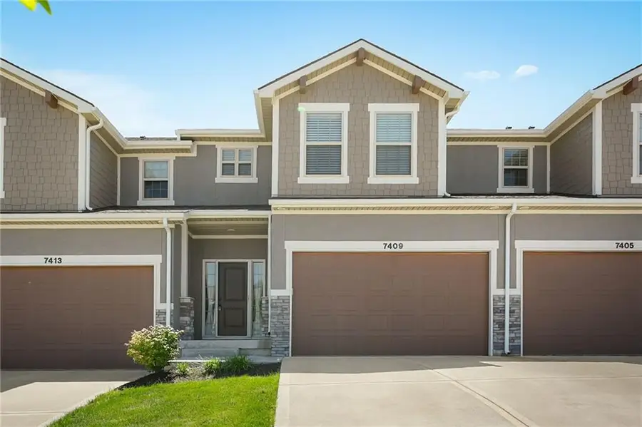 7409 Grand Slam Street #42-D, Parkville, MO 64152 - #2