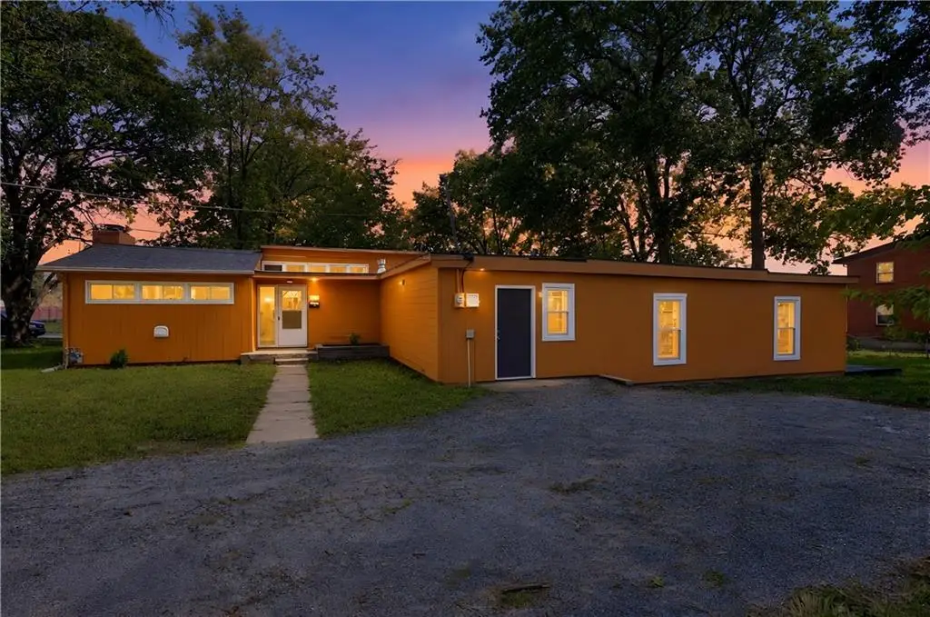7415 W 61st Street, Mission, KS 66202 - #1