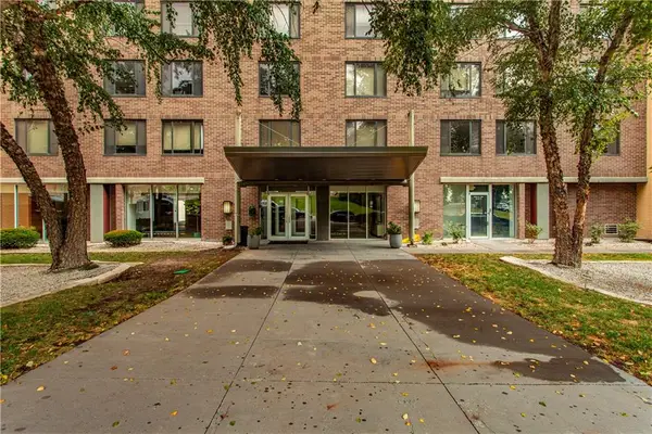 600 E 8th Street #9S, Kansas City, MO 64106