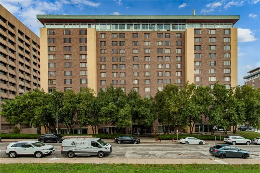 600 E 8th Street #9S, Kansas City, MO 64106 - #3