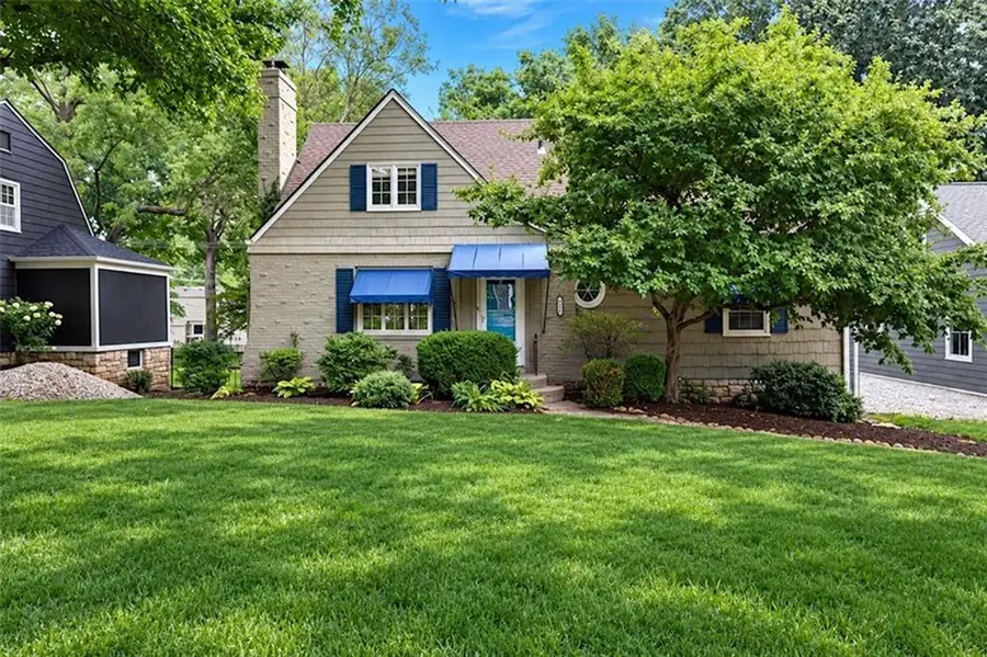5315 Norwood Street, Fairway, KS 66205 - #2