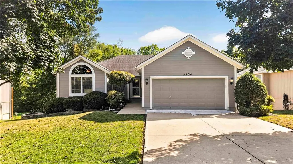 2704 NW Mill Drive, Blue Springs, MO 64015 - #1