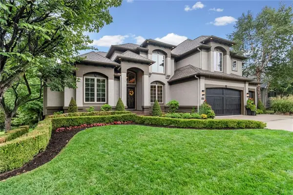 9608 NE 92nd Street, Kansas City, MO 64157