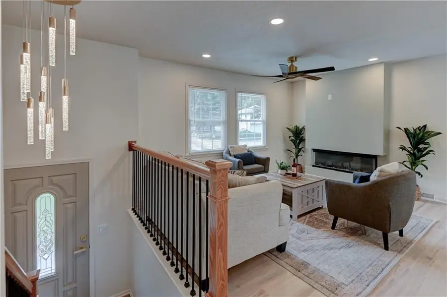 305 Sharon Drive, Lees Summit, MO 64063 - #3