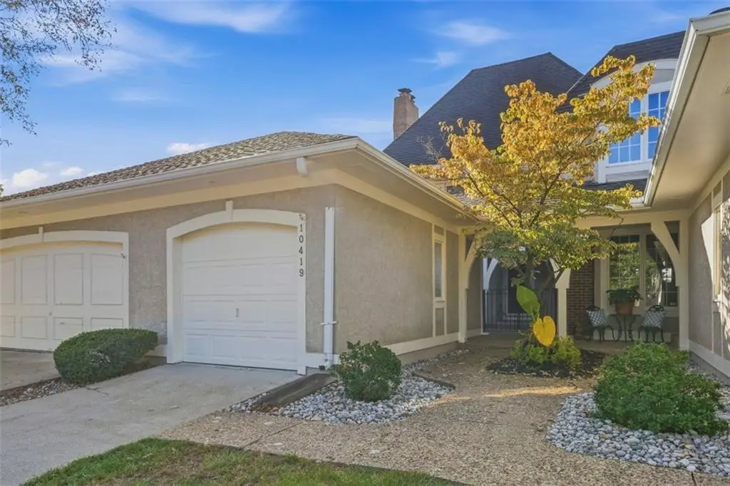 10419 Garnett Street, Overland Park, KS 66214 - #1